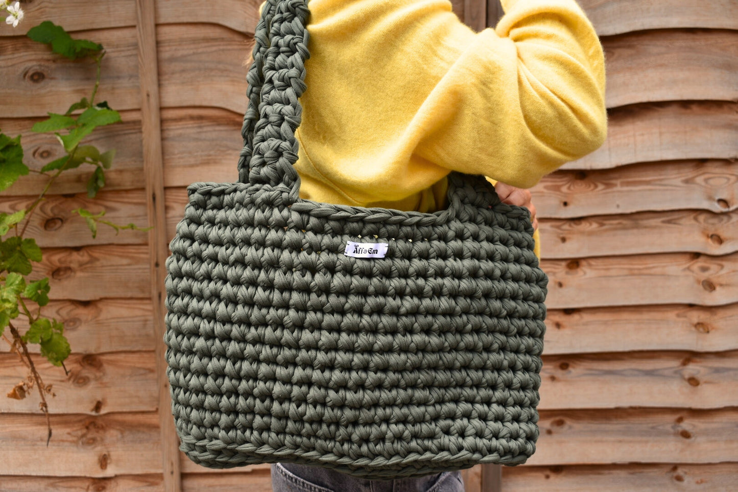 The Tote - Simply Khaki