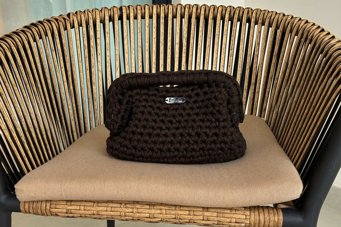 The Clutch - Chocolate Brownie