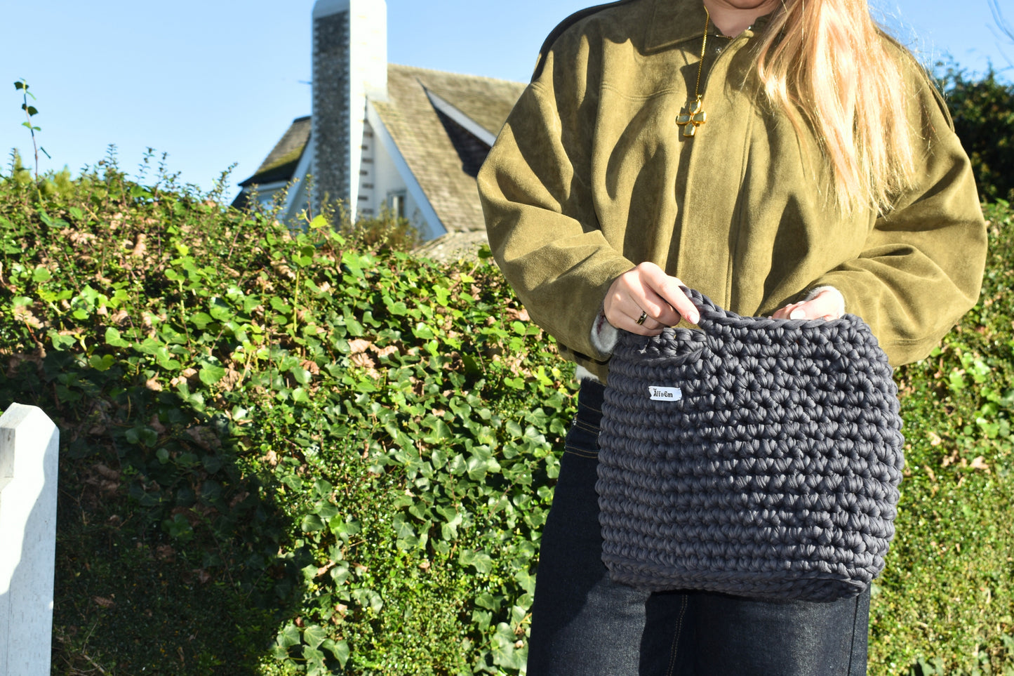 The Mimi -  Graphite