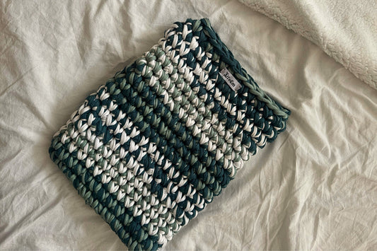 Laptop Case - Green Sage