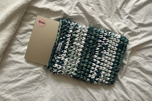 Laptop Case - Green Sage